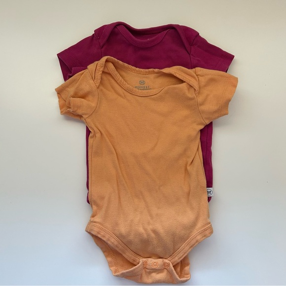 ❤️3 for $21❤️ Organic Cotton Baby Bodysuits Girl Pink Orange Honest Primary - Picture 1 of 11